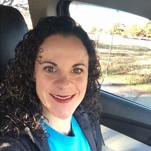 Meet your Posher, Shellie